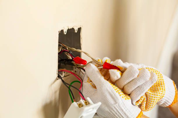 Best Emergency Electrical Repair Services  in Columbus Junction, IA